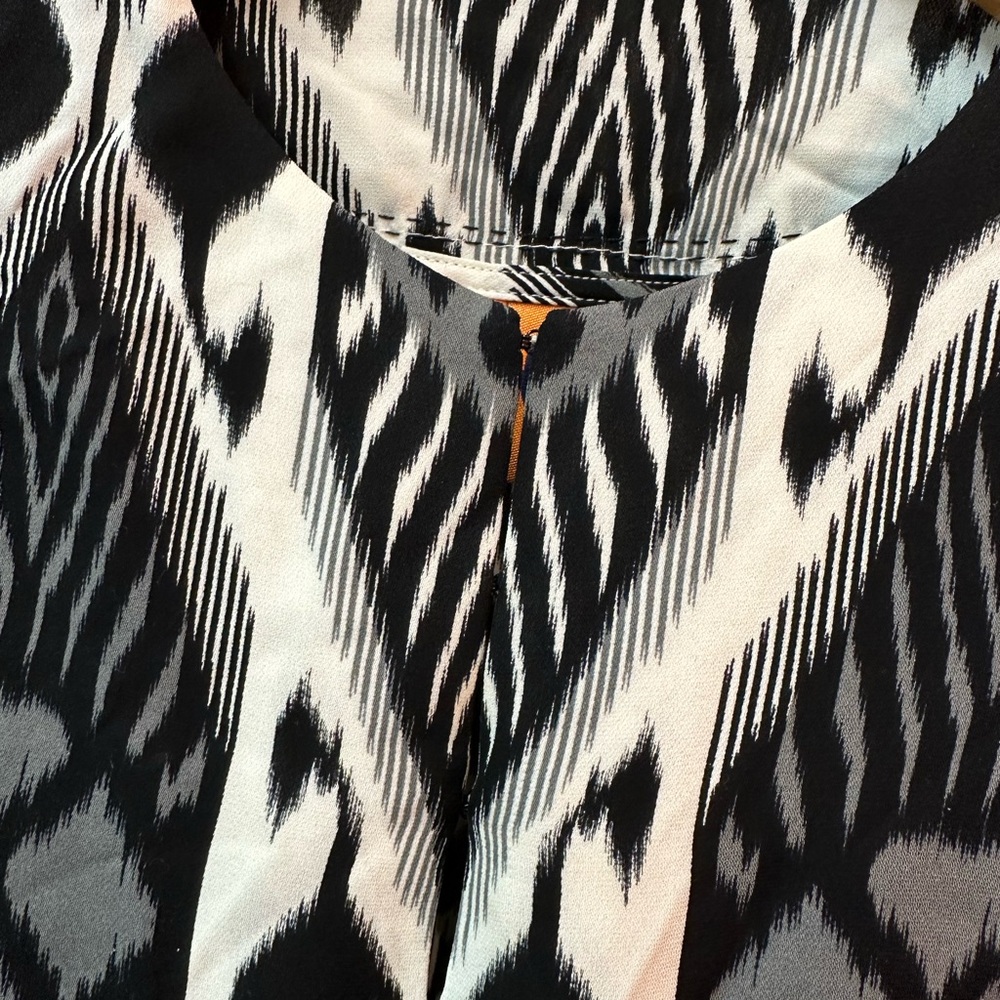 Tory Burch 100% Silk Blouse - Picture 4 of 6